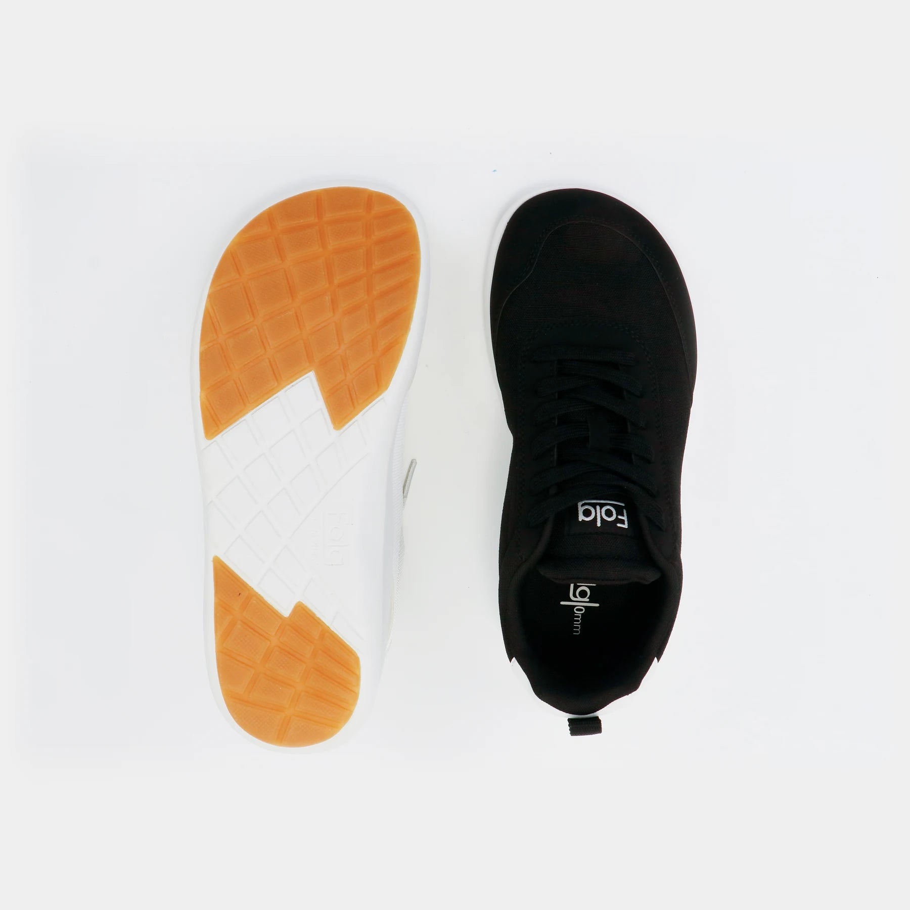Footle Mesh in Black · Top &amp; sole