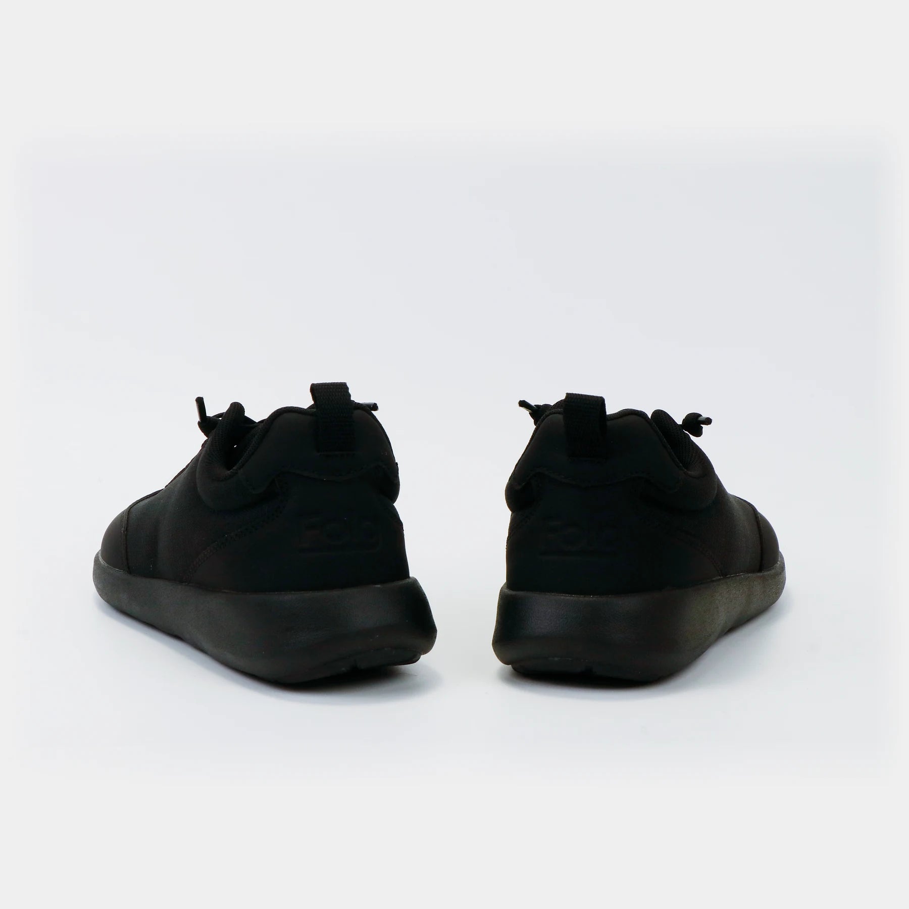 Footle Water-Resistant in Blackout · Heel
